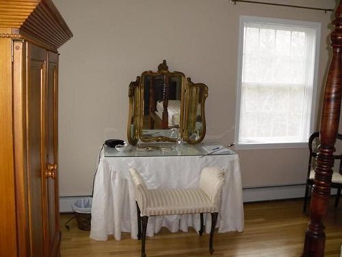 Shearwater Inn East Quogue Экстерьер фото