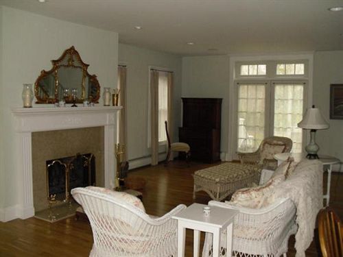 Shearwater Inn East Quogue Экстерьер фото