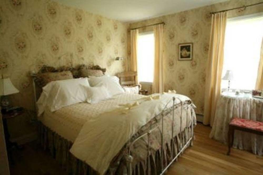 Shearwater Inn East Quogue Экстерьер фото
